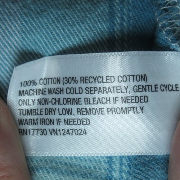 Soft Plaid Button-Up Flannel by Universal Thread | Size Small - Picture 8 of 9